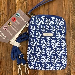 New WITHOUT tags Baggallini wristlet/cross-body purse